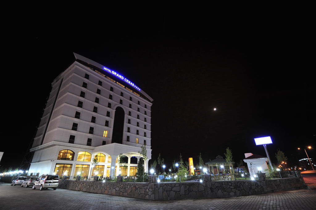 Grand Cenas Hotel Agrı Εξωτερικό φωτογραφία