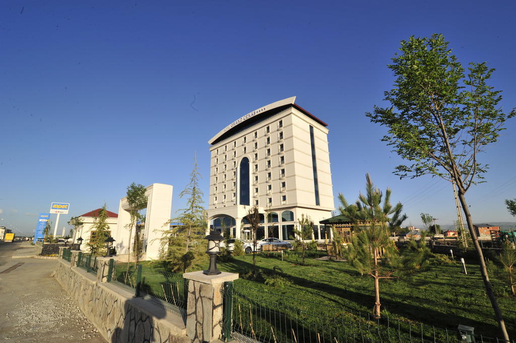 Grand Cenas Hotel Agrı Εξωτερικό φωτογραφία